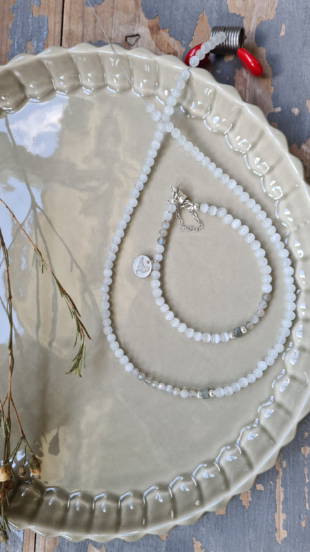 Ketting White Cat, labradoriet en wit kattenoog