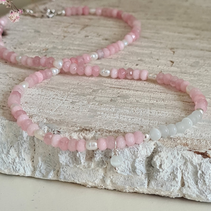 Ketting Pink Blossom, jade, parel, wit kattenoog