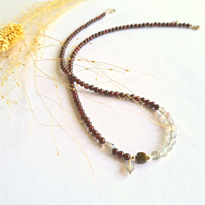Ketting Flows, granaat, obsidiaan en labradoriet