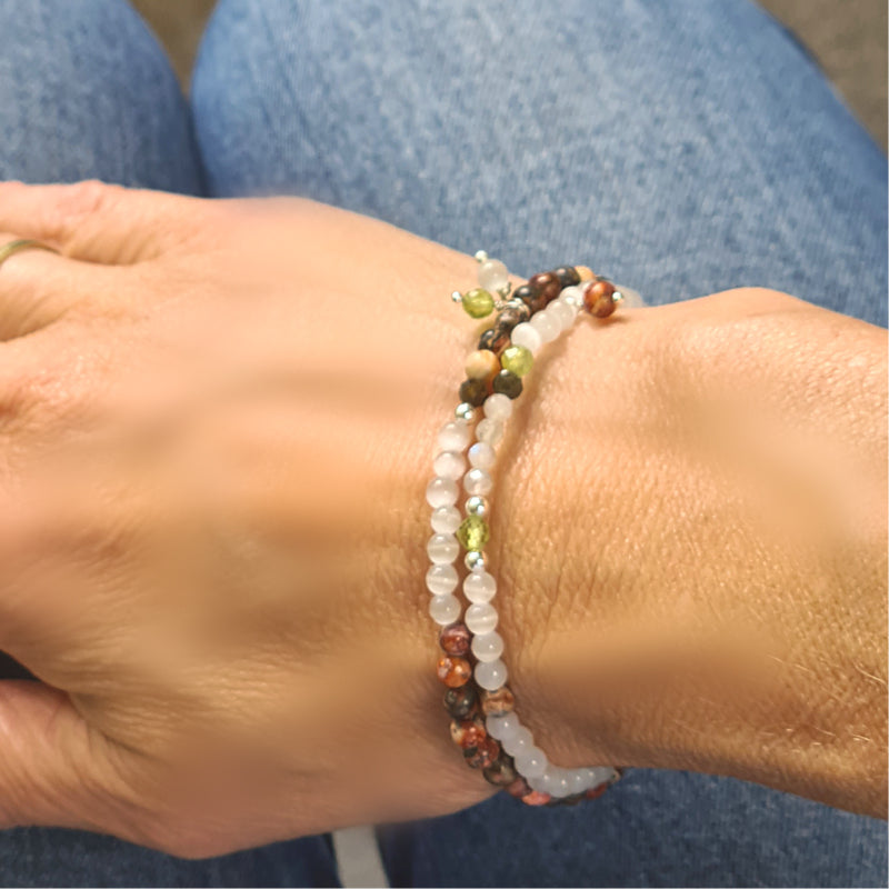 Armband White Snow, met jaspis en wit kattenoog