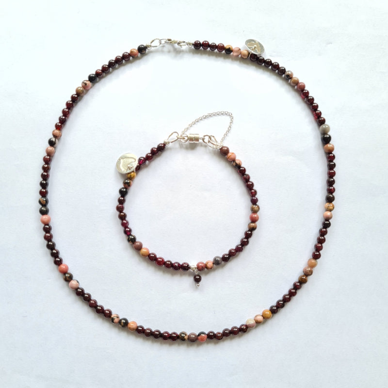 Set: Ketting en armband Red Heather, rhodoniet en granaat