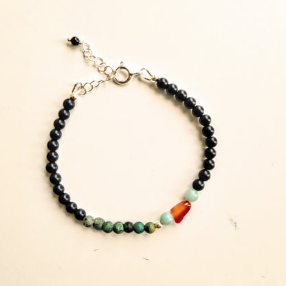 Armband Green Shadow, Afrikaans turquoise, carneool, amazoniet, onyx