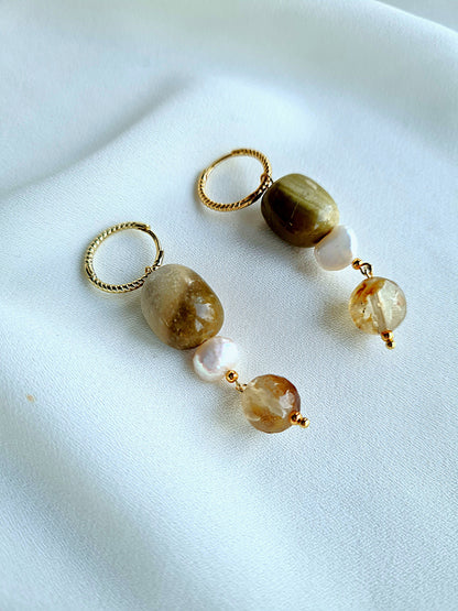 Oorbellen Green Olives, groene opaal, toermalijn, parel