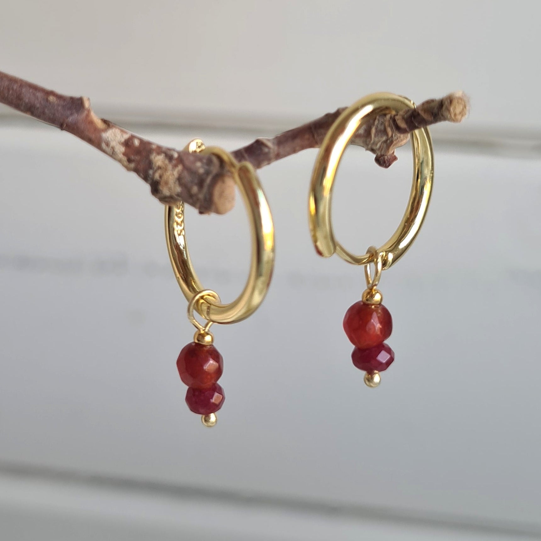 Oorbellen Spirit of Power, granaat