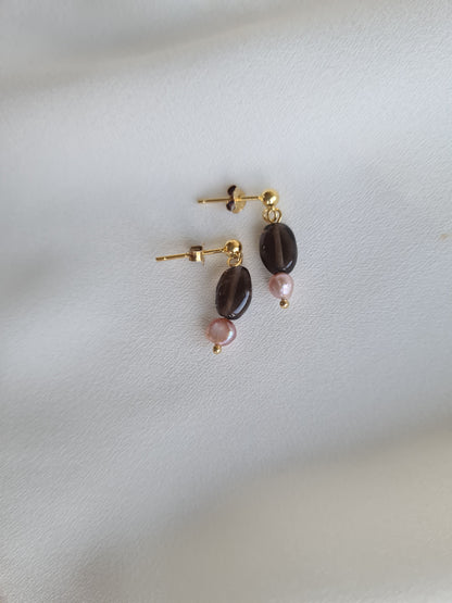 Oorbellen Earth, rookkwarts, lila parel