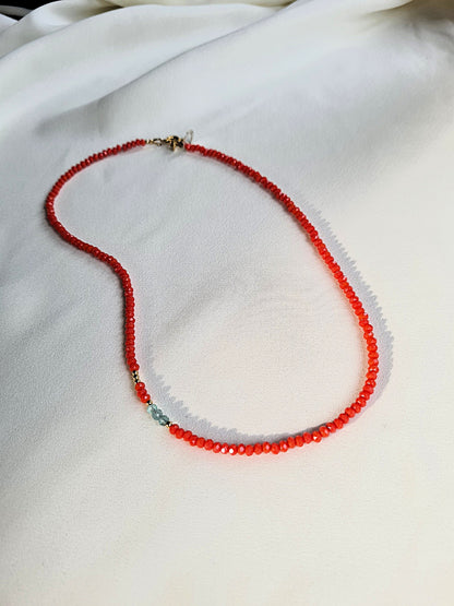 Ketting Happiness, rood koraal