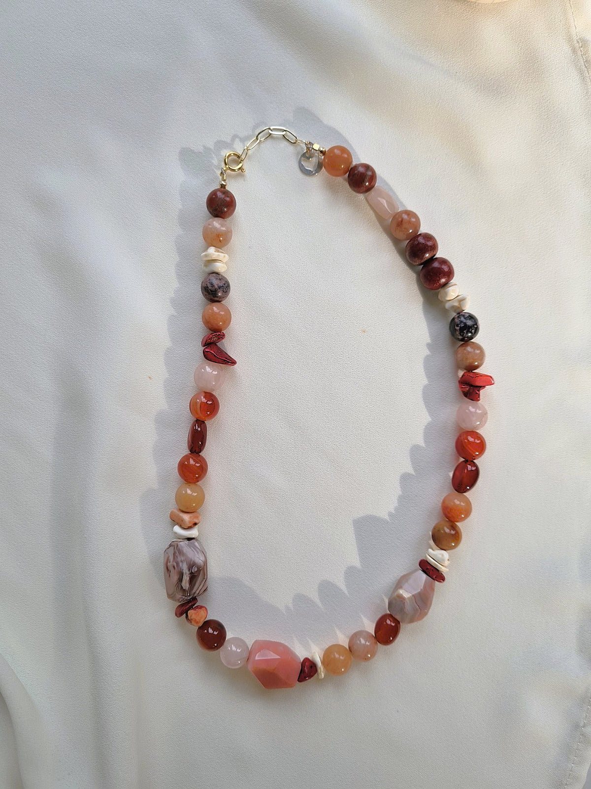 Ketting Balance, Rozekwarts en Carneool
