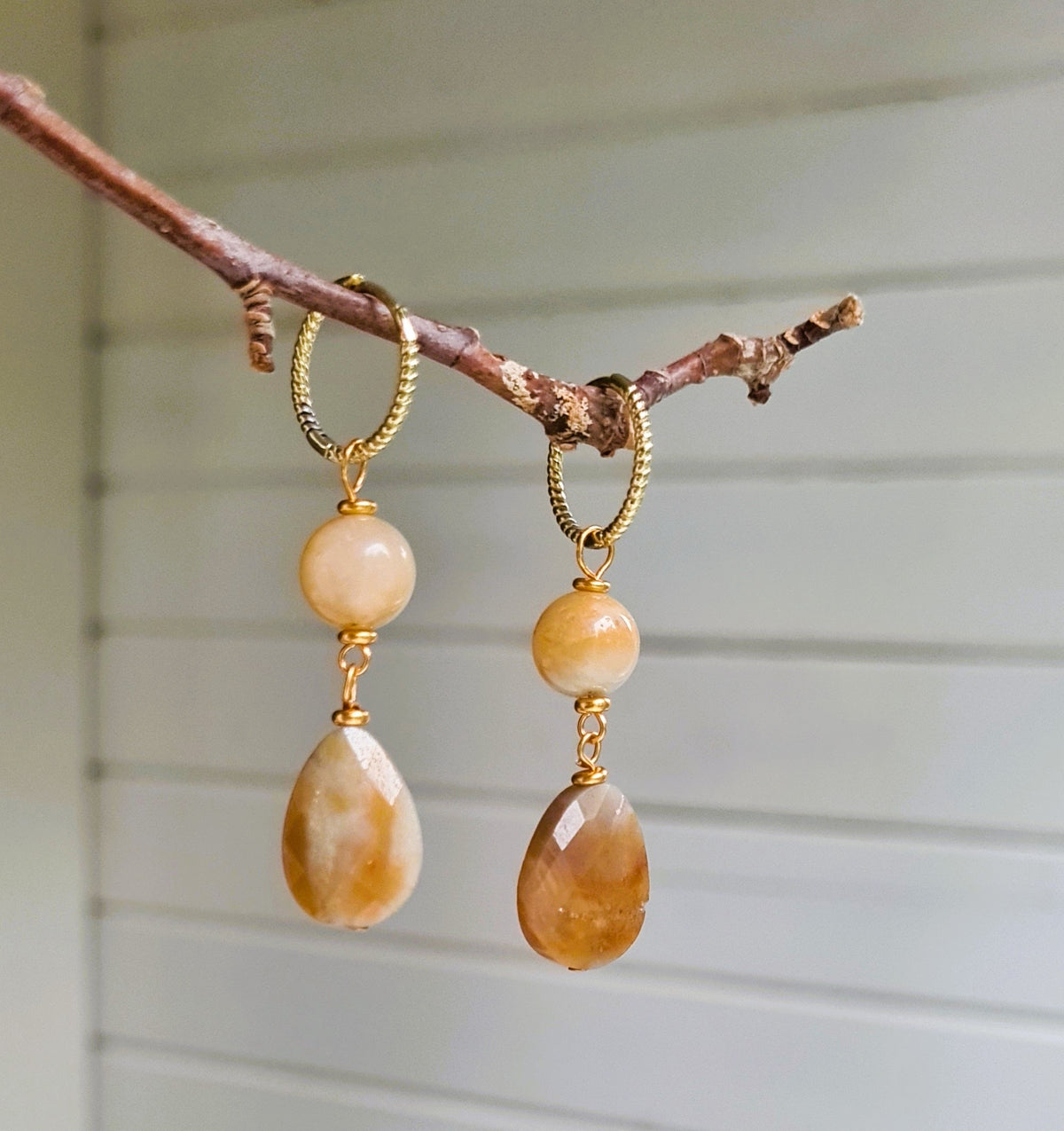 Oorbellen Next Horizon, beige-bruine amazoniet, agaat