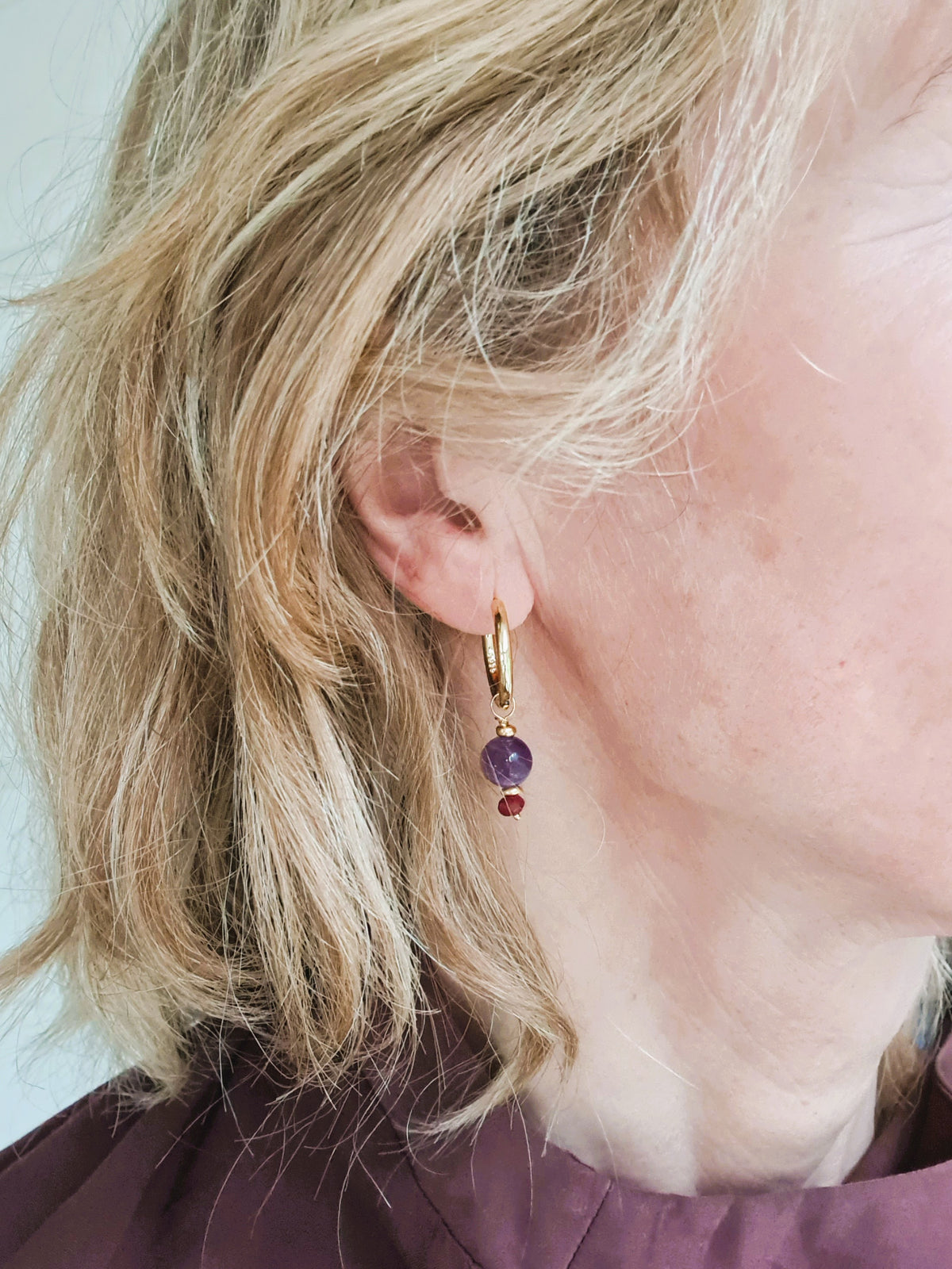 Oorbellen Purple Night, paarse amethist, rode granaat