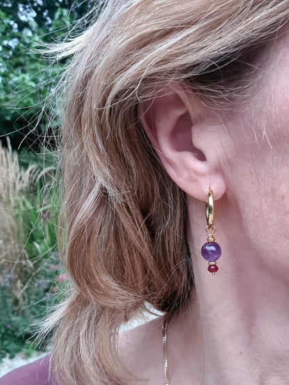 Oorbellen Purple Night, paarse amethist, rode granaat