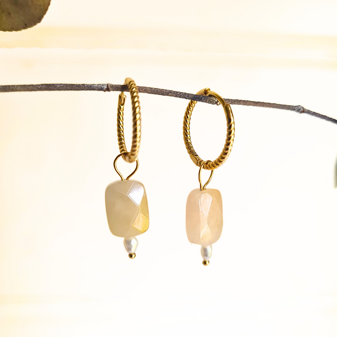 1 Oorbel Release, jade, parel