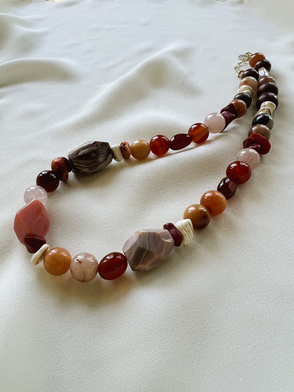 Ketting Balance, Rozekwarts en Carneool