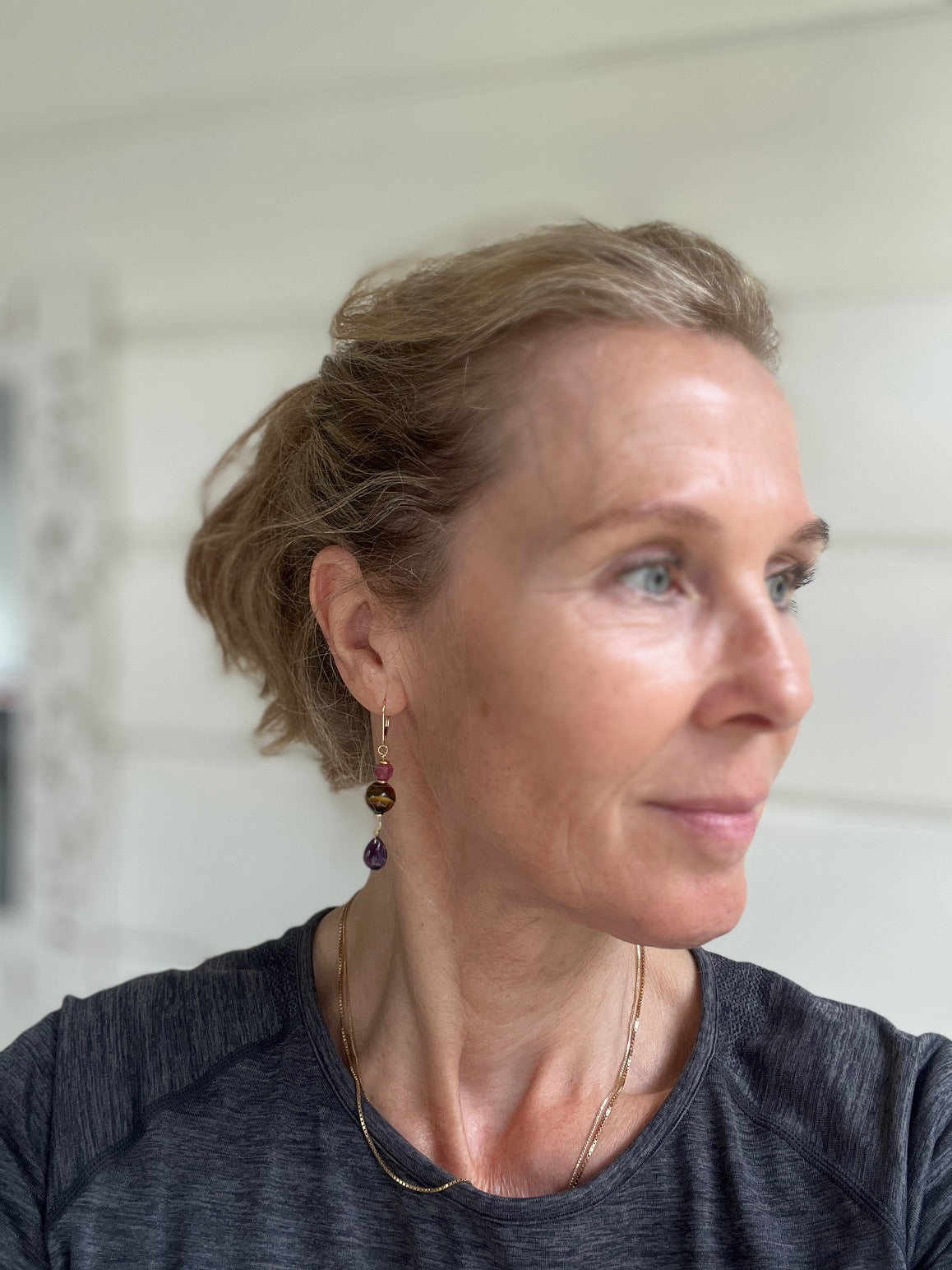 Oorbellen Ines, amethist, tijgeroog