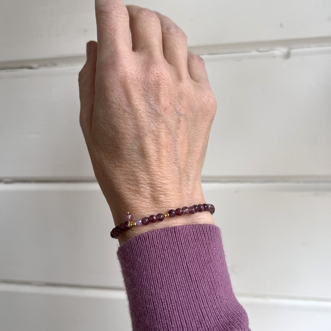 Jacky Moments: Decisions, lila lepidoliet