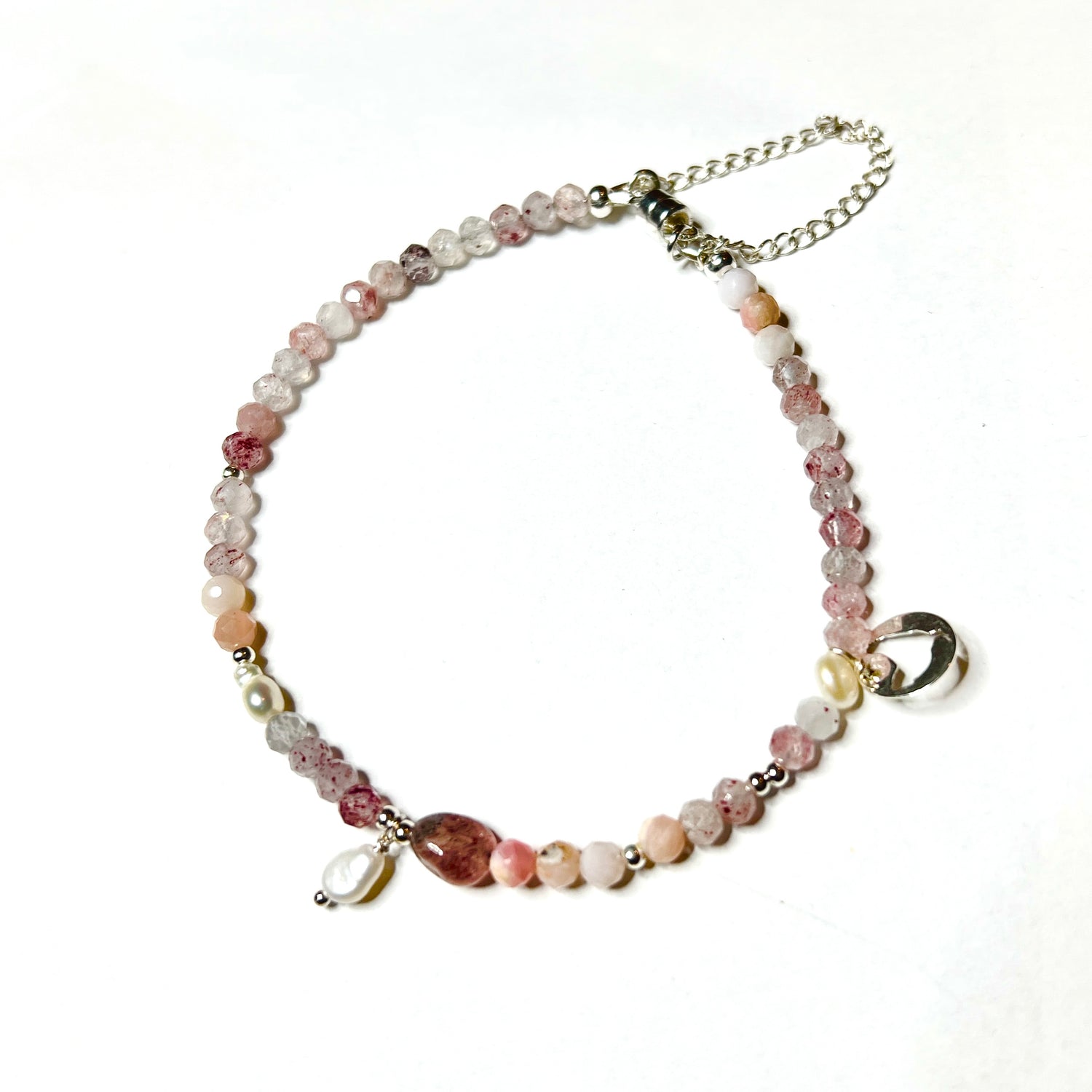 Armband Pearl Dreams, aardbeienkwarts, parel, opaal