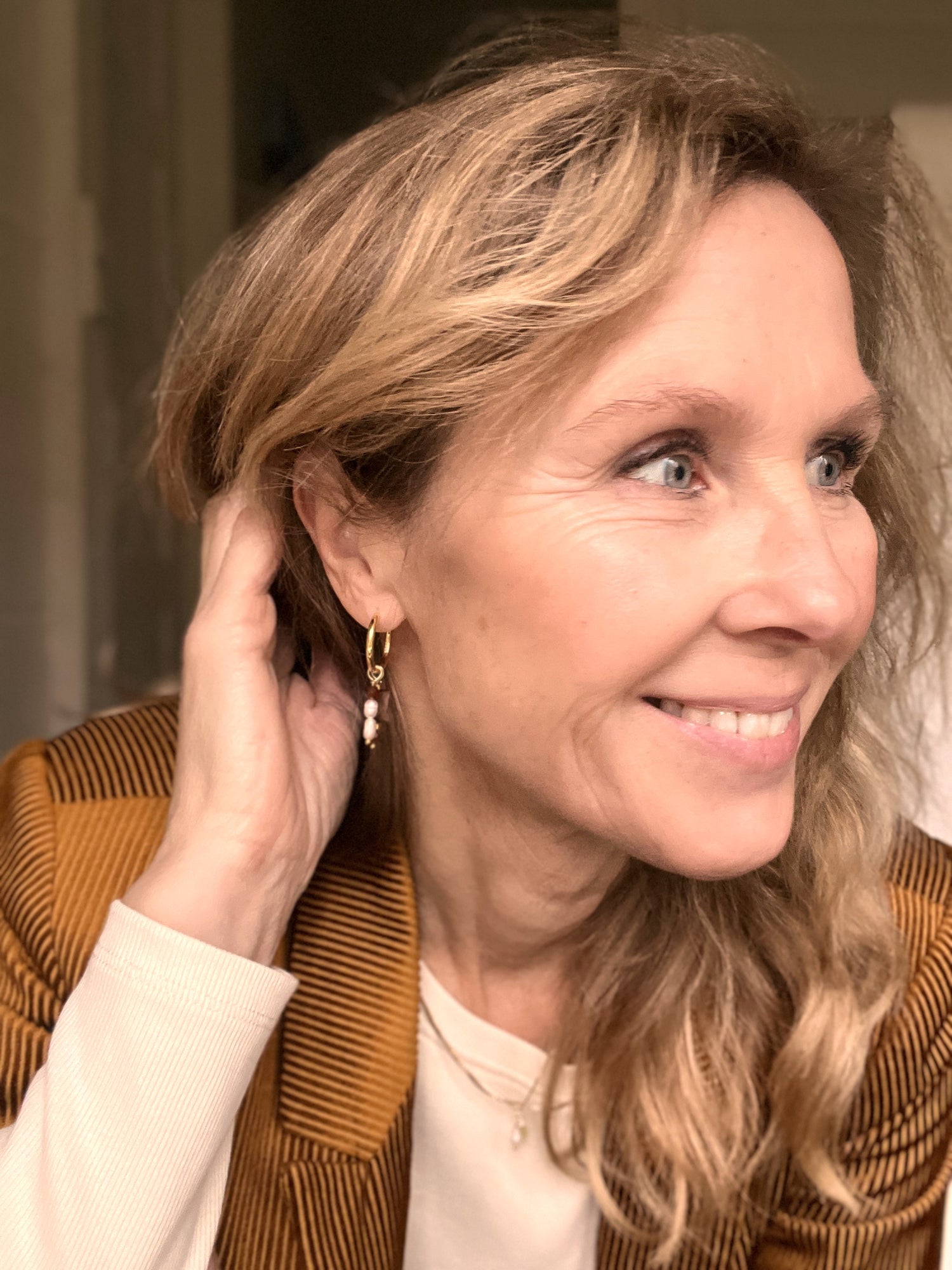 Oorbellen Peace of mind, bruine agaat, parel, granaat