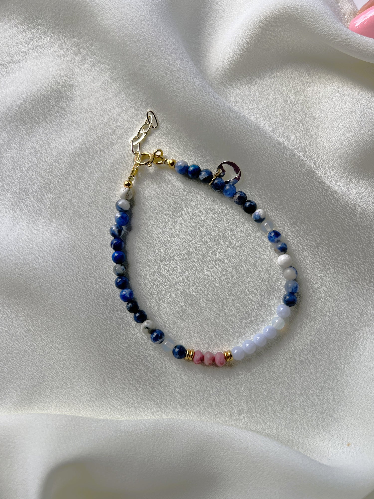 Armband Sandra, sodaliet, roze rhodoniet