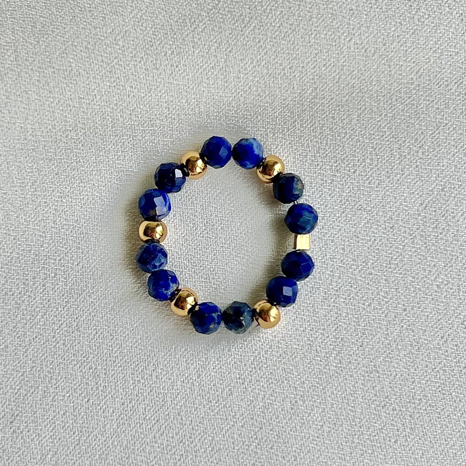 1 Jacky-O Bedel Expression, lapis lazuli