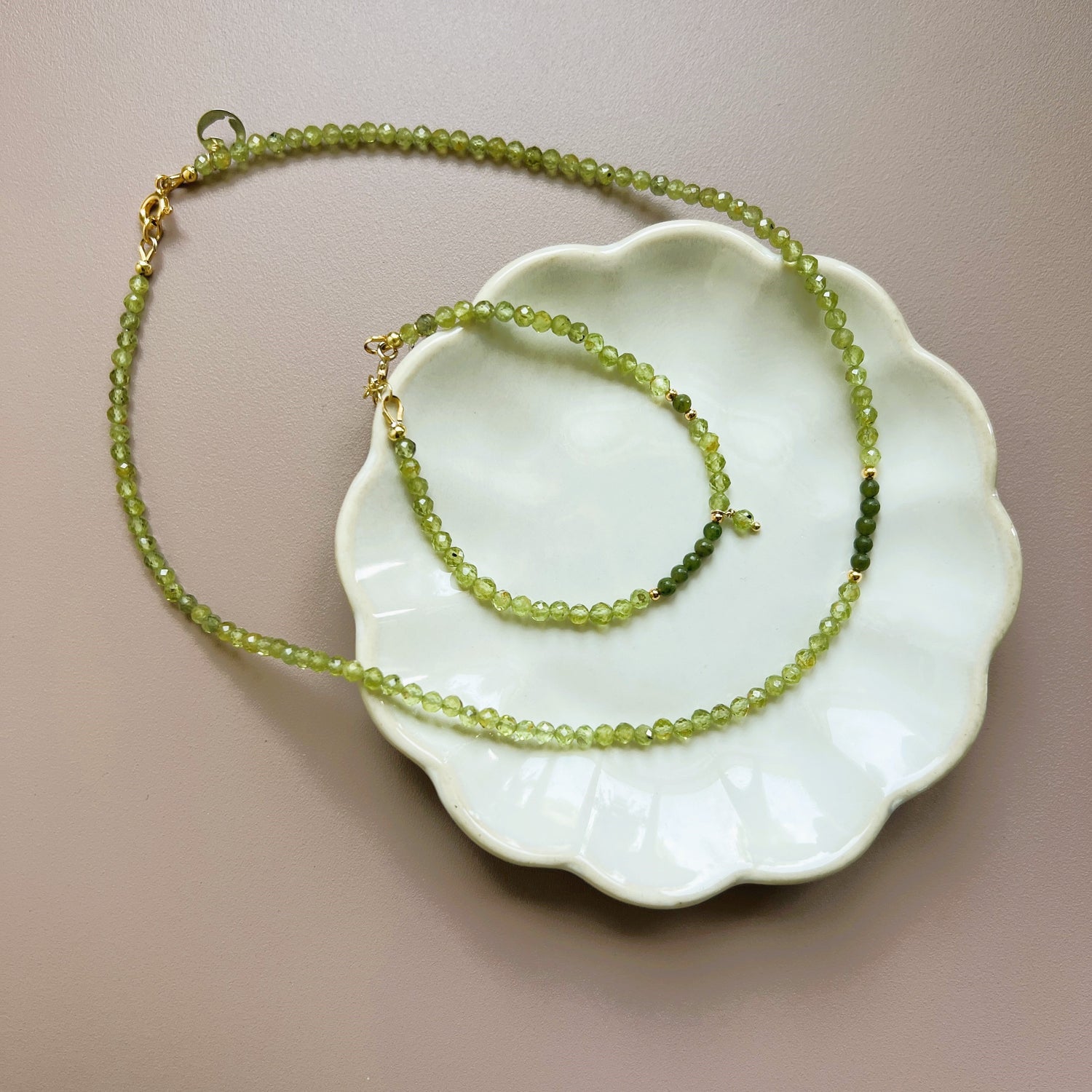 Armband Your Own Way,  groene peridoot