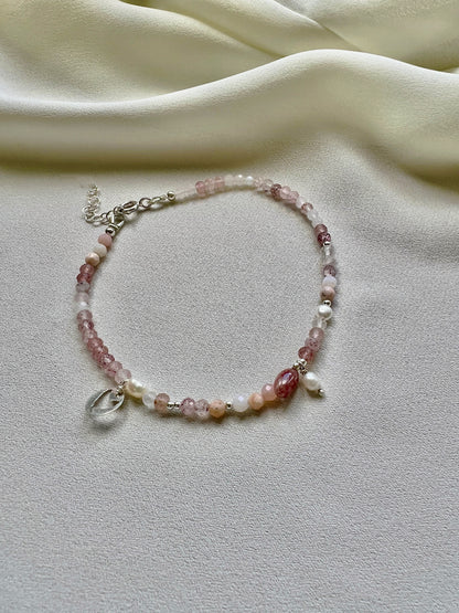 Armband Pearl Dreams, aardbeienkwarts, parel, opaal