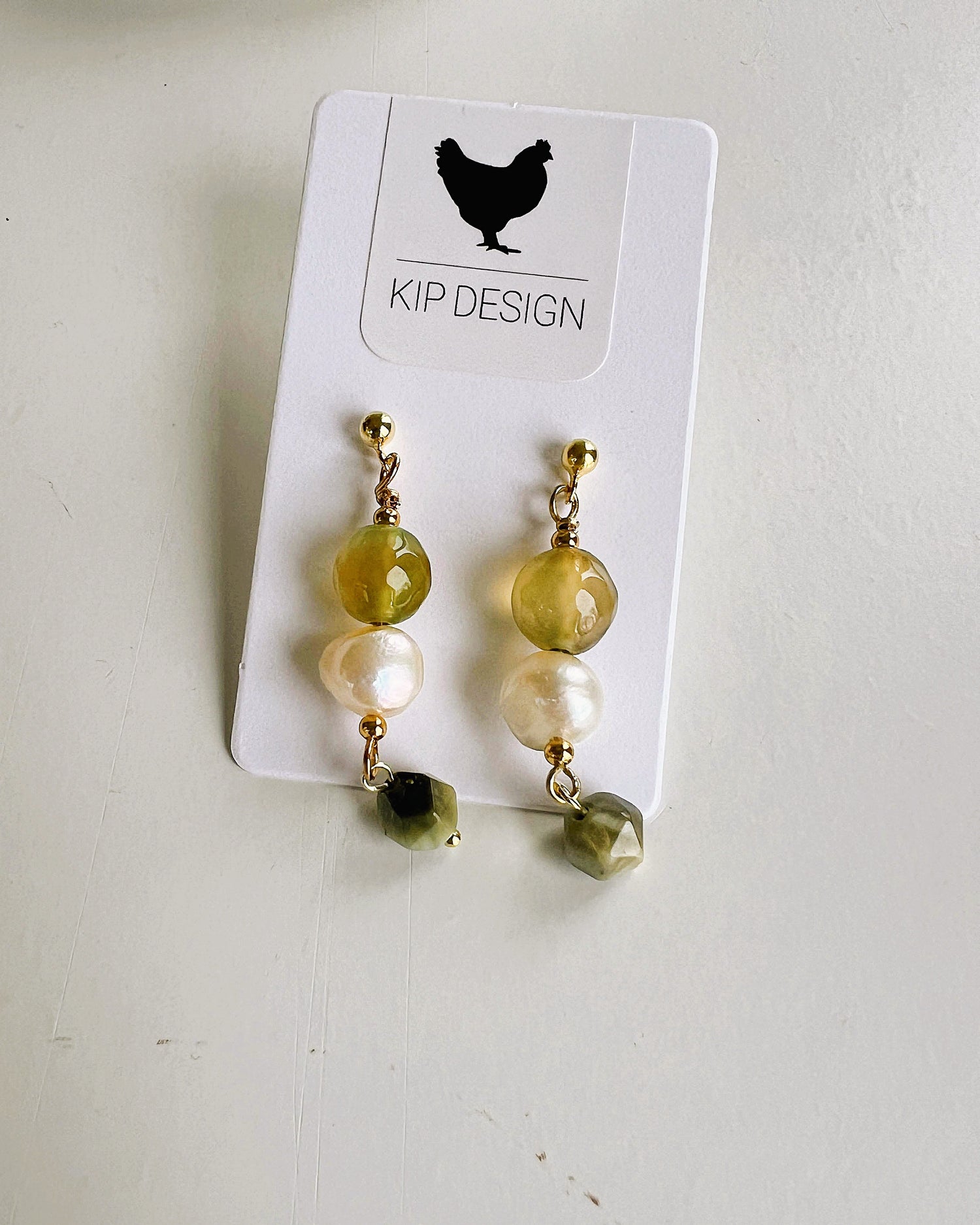 Oorbellen Little Olives, groene agaat, tijgeroog, parel