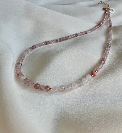 Ketting Joy,  rozekwarts, aardbeienkwarts