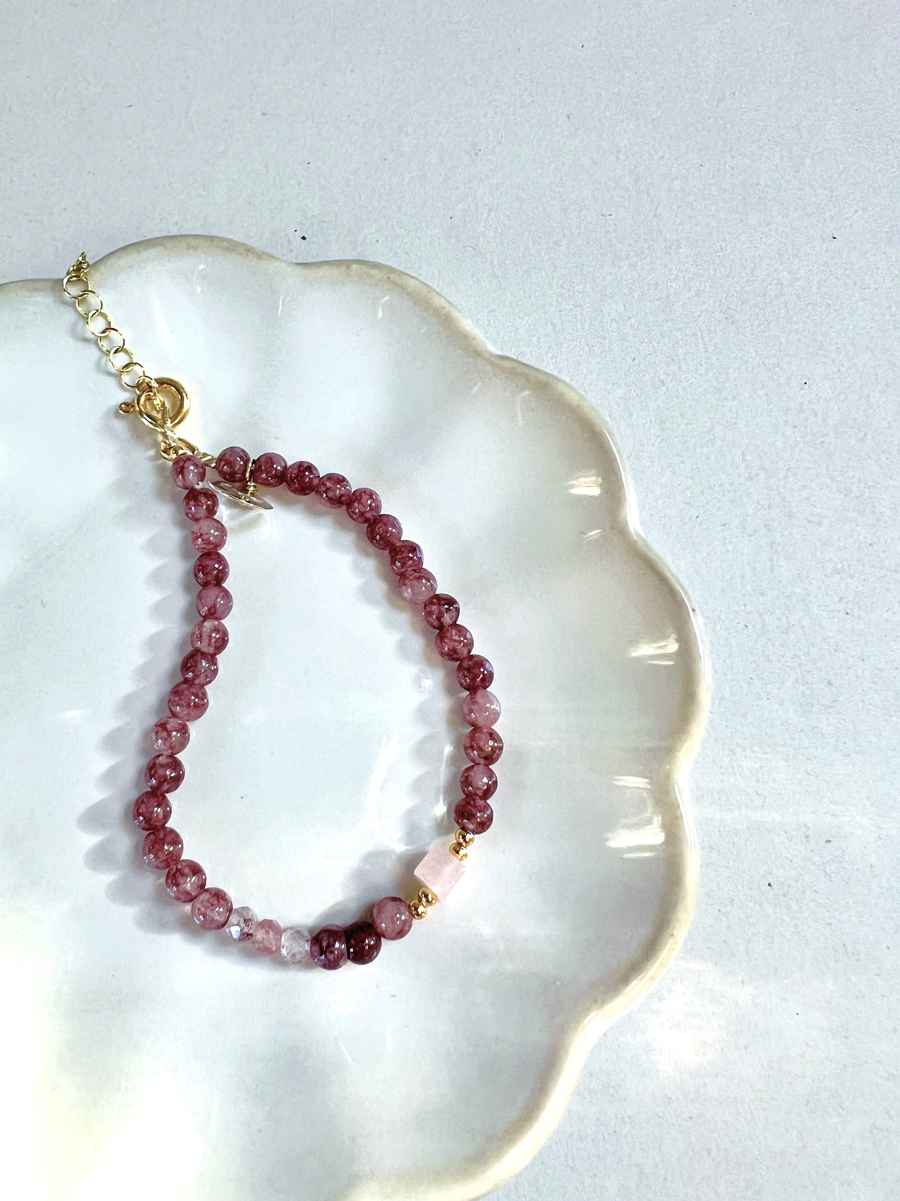 Armband Balance, lila lepidoliet, rozekwarts en aardbeienkwarts