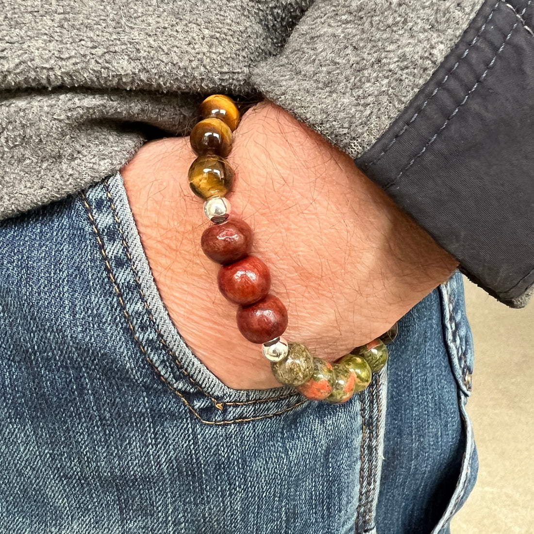 Unisex armband Hidden Trees, tijgeroog, groene unakiet, hout