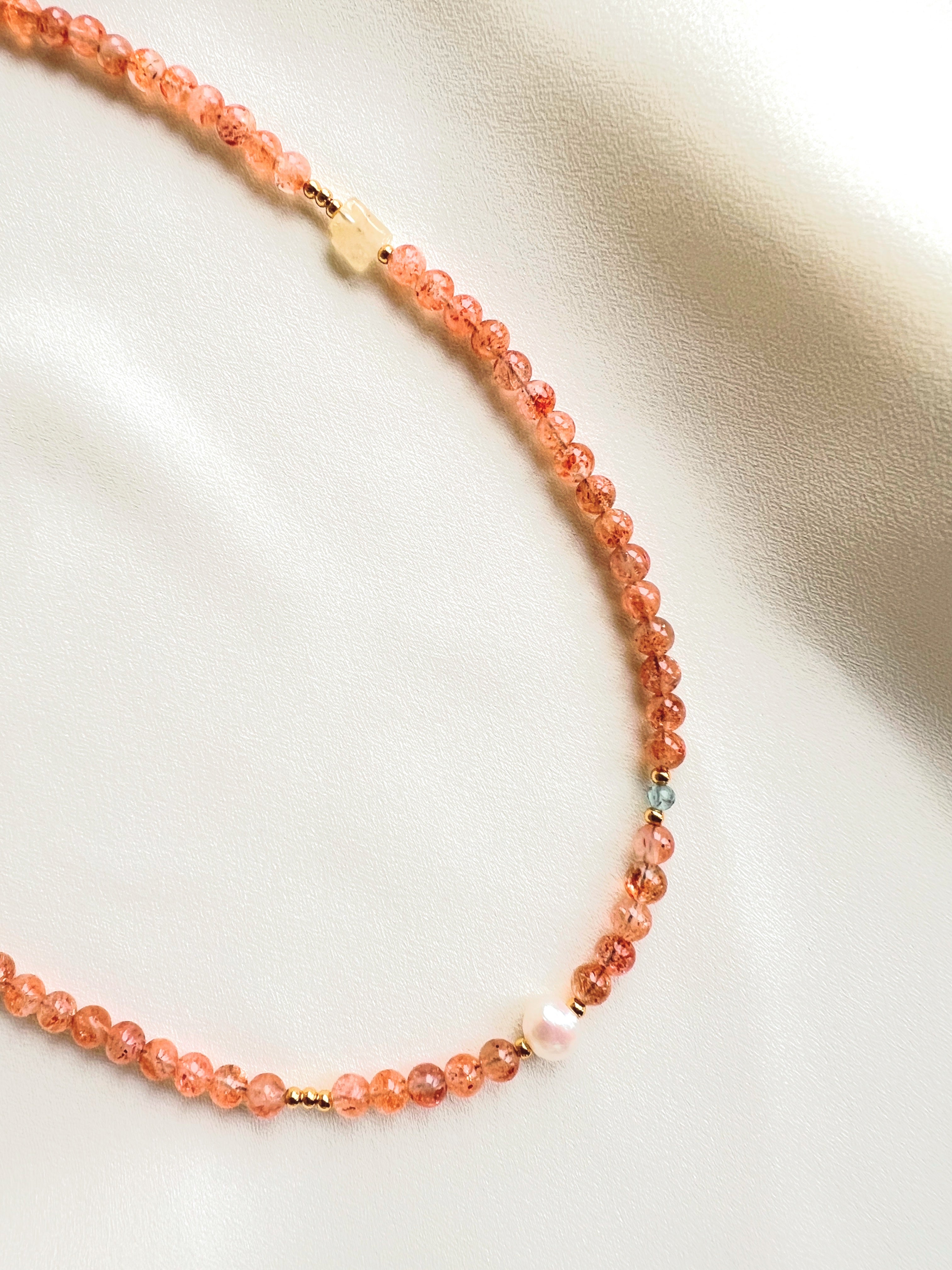 Ketting Sunshine, zonnesteen, parel