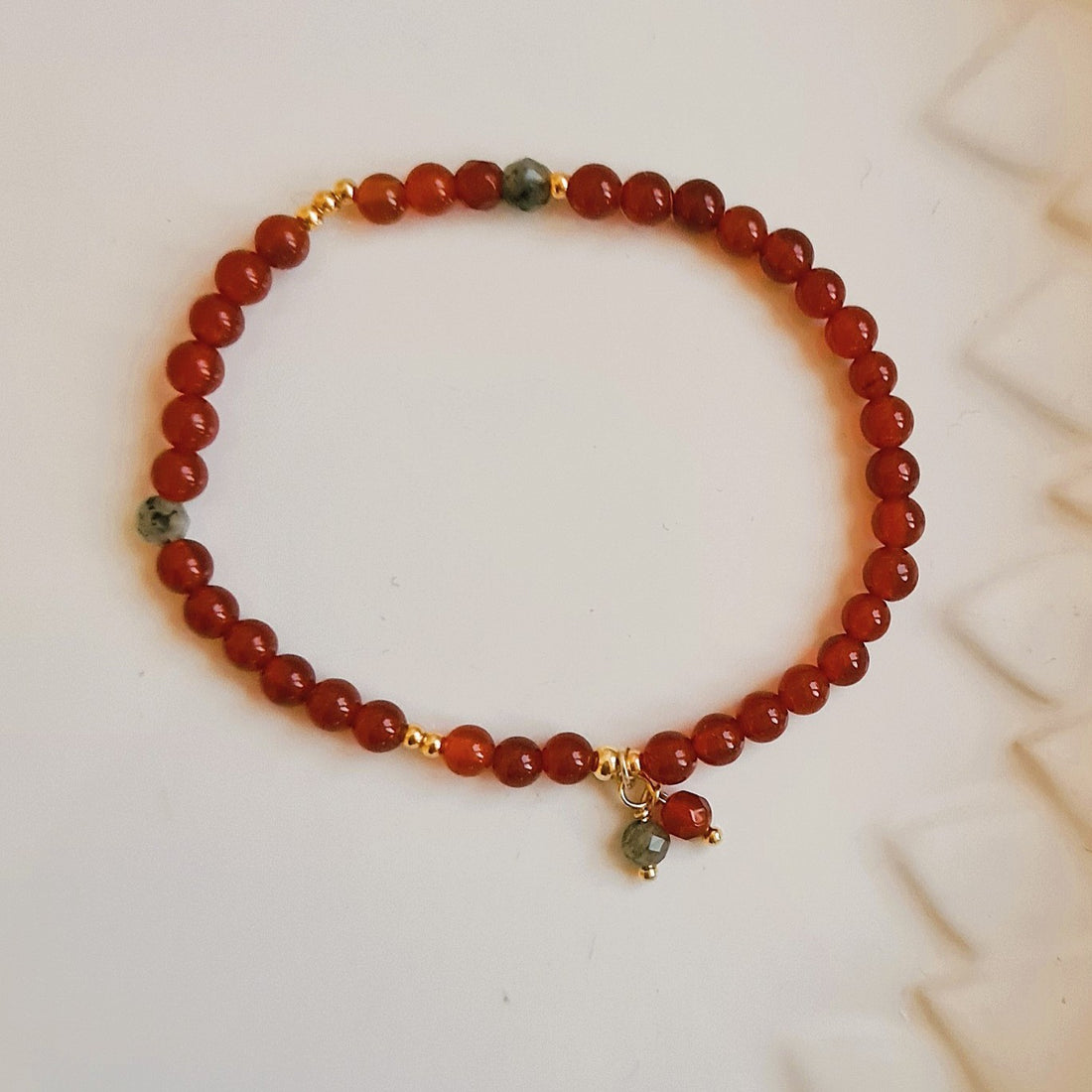 Jacky Moments: Transformation, oranje carneool