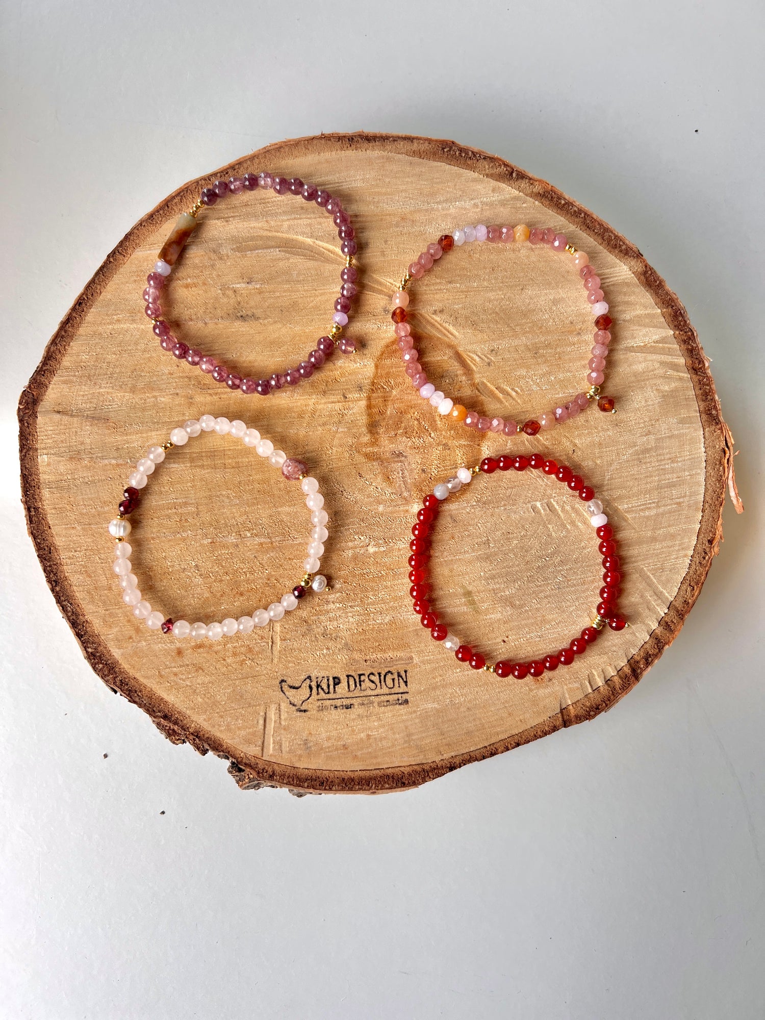 Jacky Moments: Love, rozekwarts