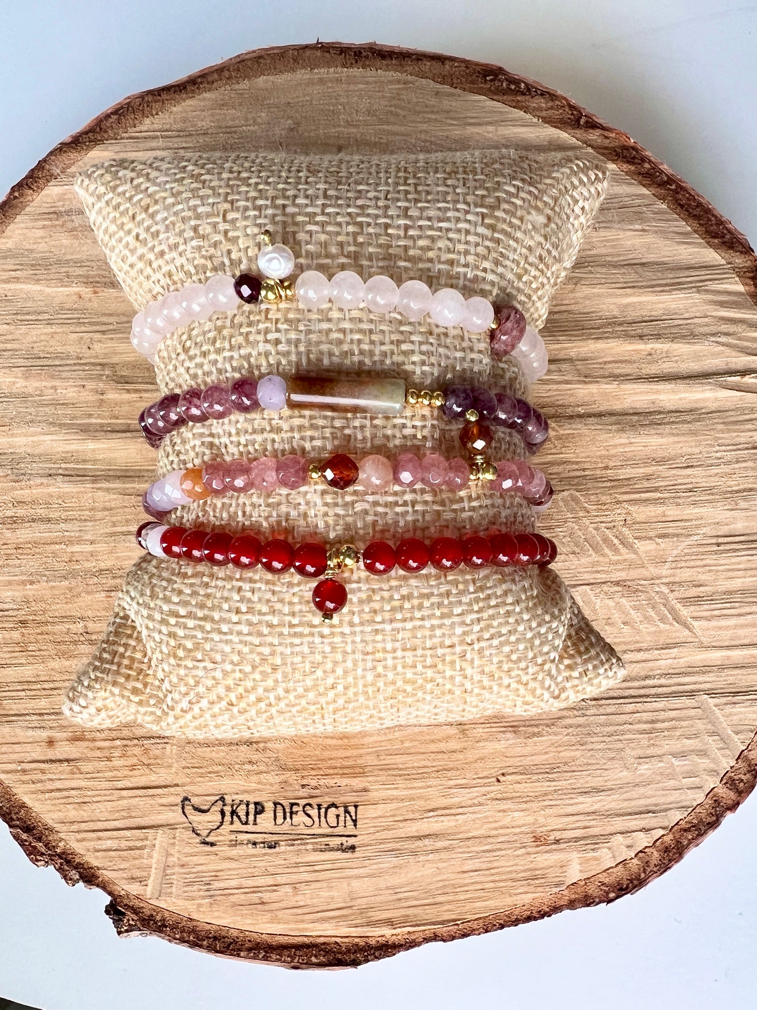 Jacky Moments: Love, rozekwarts