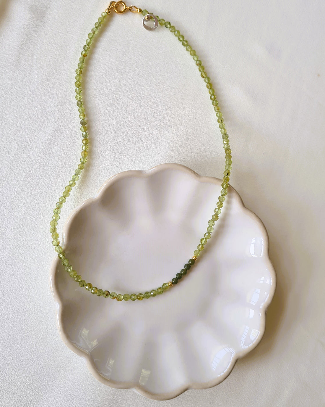 Ketting Your Own Way,  groene peridoot