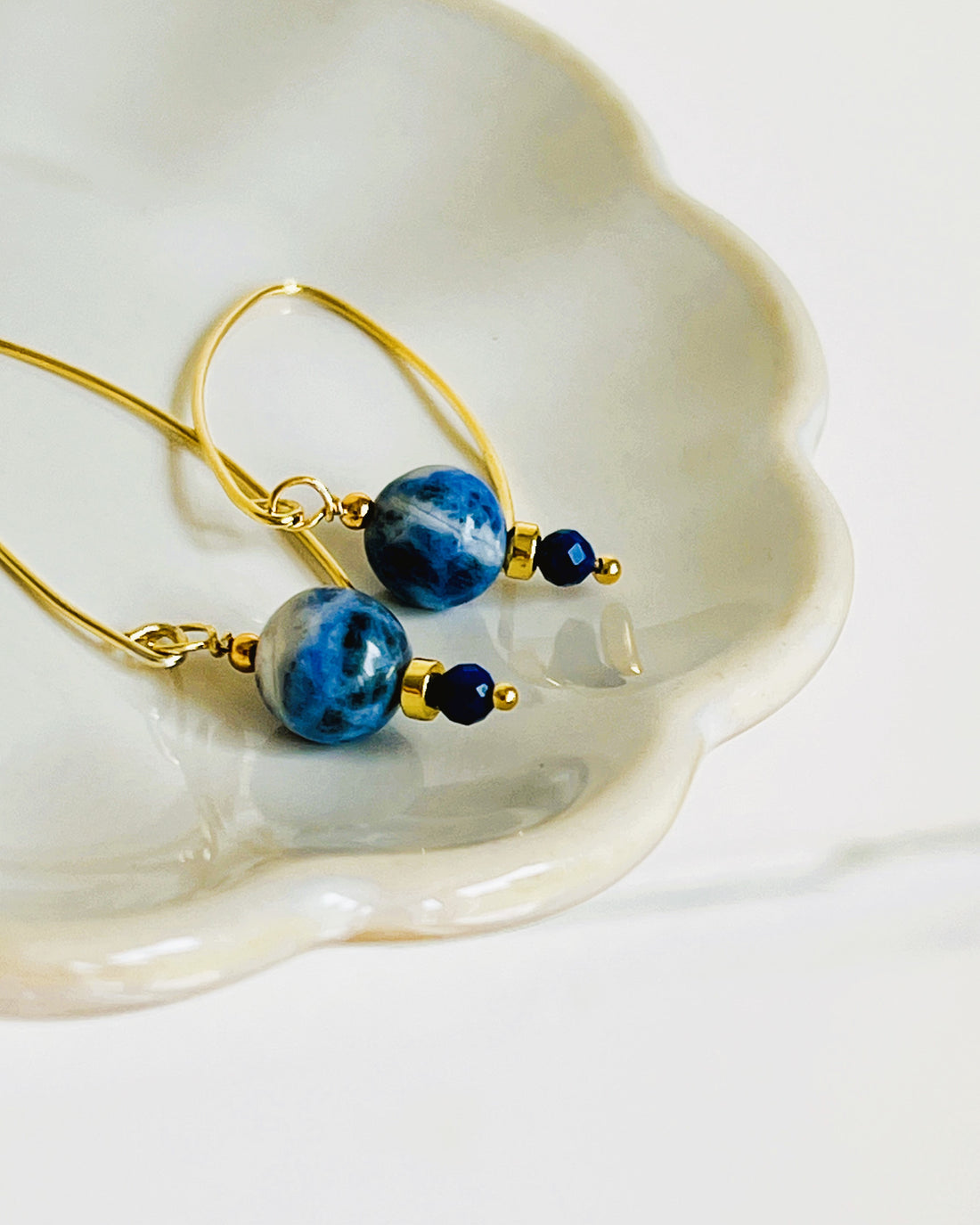 Oorbellen Blue Bird, sodaliet, lapis lazuli