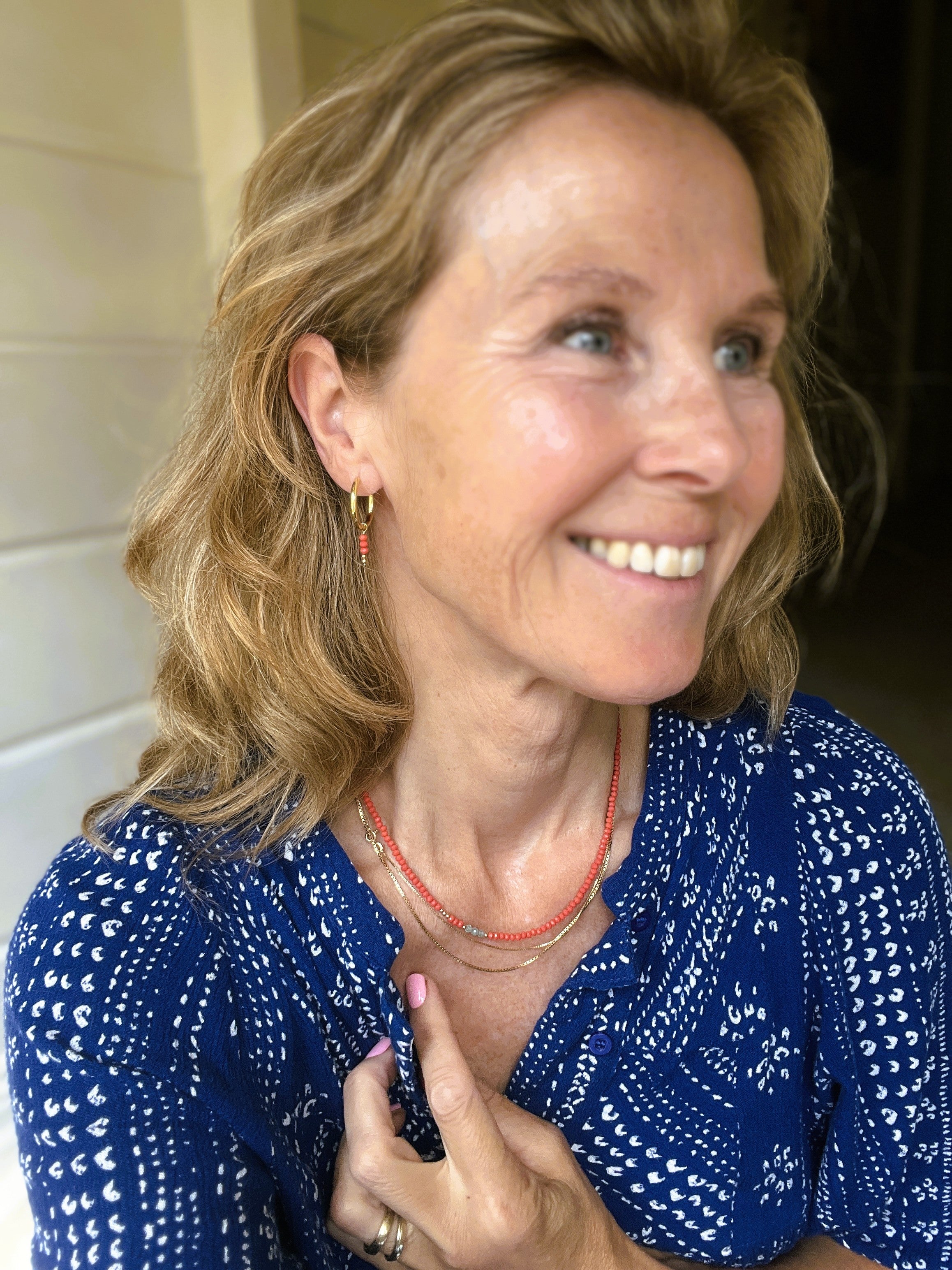 Ketting Happiness, rood koraal