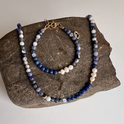 Set: Armband &amp; Ketting Happy Blues, lapis lazuli, parel, sodaliet