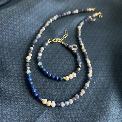 Set: Armband &amp; Ketting Happy Blues, lapis lazuli, parel, sodaliet