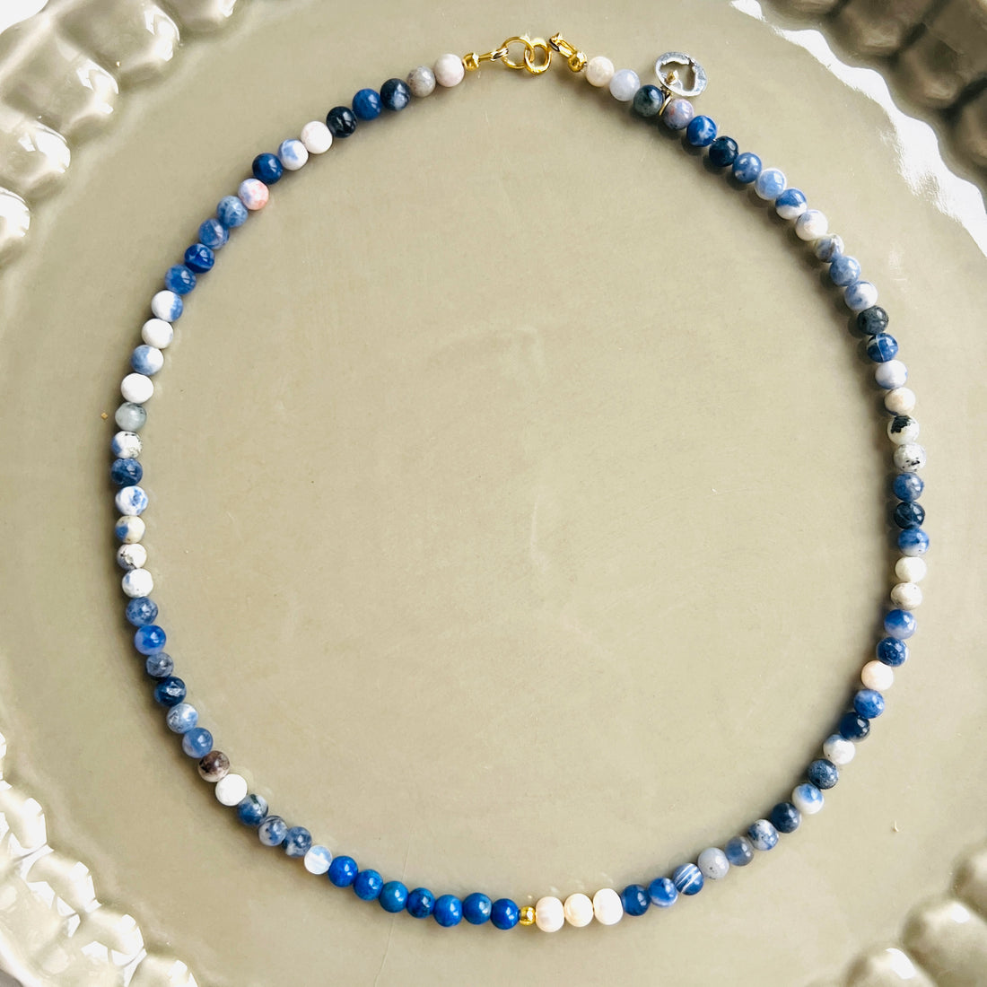 Ketting Happy Blues, lapis lazuli, sodaliet, parel