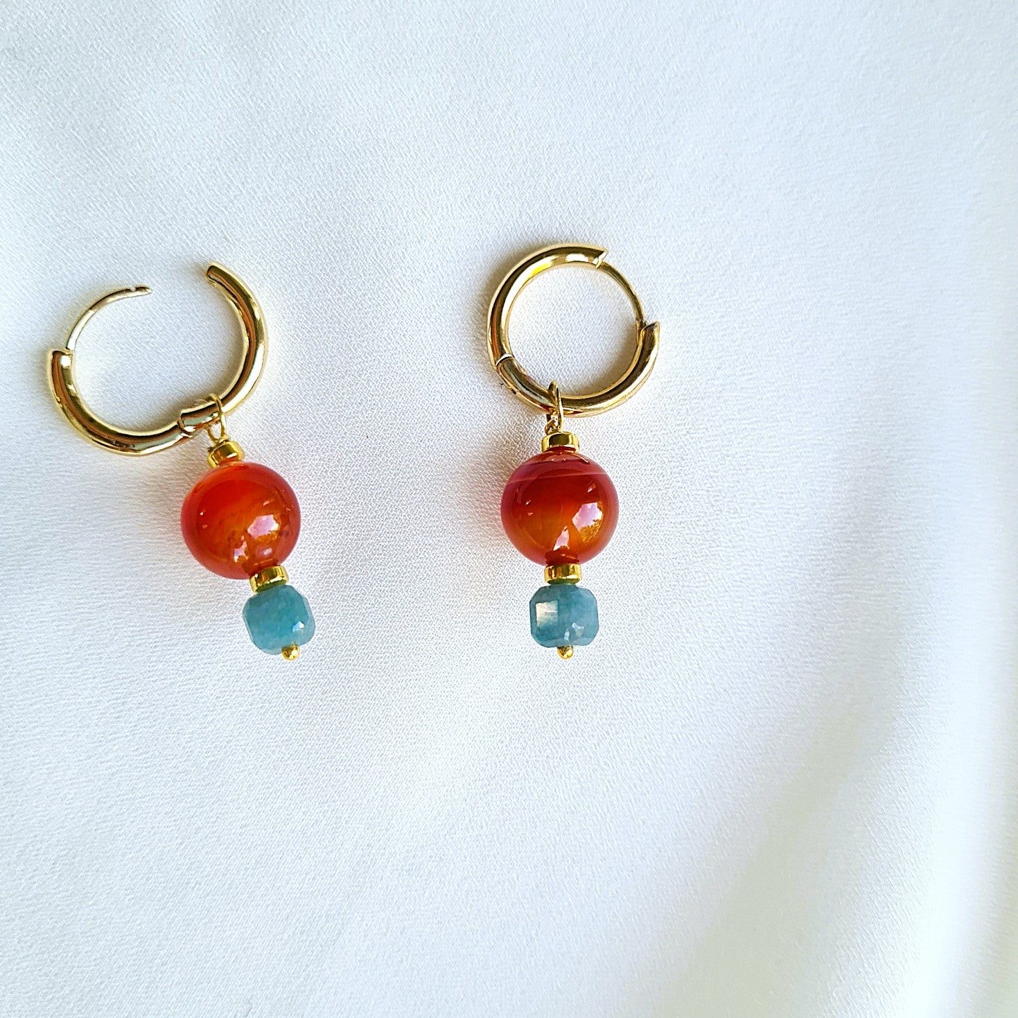 Oorbellen Orange &amp; Bleu, carneool, blauwe toermalijn