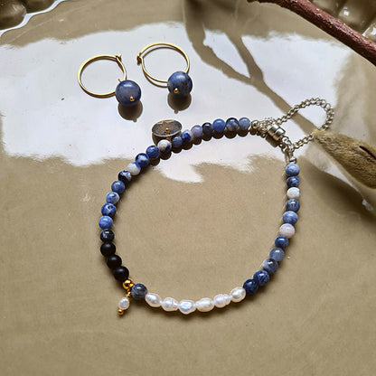 Armband Bilbao, sodaliet, zoetwater parel