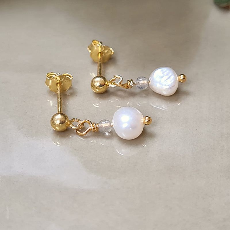 1 Oorbel Golden Pearl, parel, labradoriet